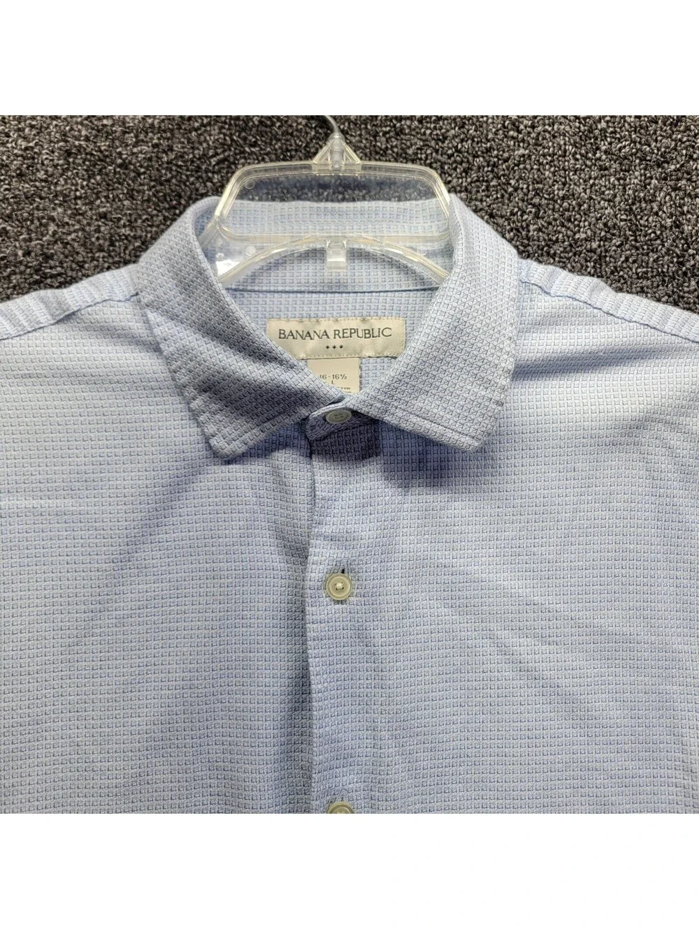 Banana Republic Mens Sz L 16.5 Light Blue Textured Button-Down Long-sleeve Shirt